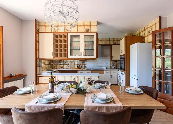 Romagueras Tatil Evi *